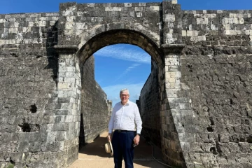 பிரித்தானிய உயர்ஸ்தானிகர் யாழ்ப்பாணத்திற்கு விஜயம்