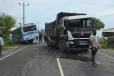 අහංගමදී බස් රථයක් සහ ටිපර් රථයක් එකිනෙක ගැටෙයි - පස්දෙනෙකුට තුවාල ලබා රෝහලට