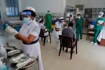 இரு வாரங்களில் கொரோனாவை கட்டுப்படுத்த முடியாது! வெளியான முக்கிய எச்சரிக்கை