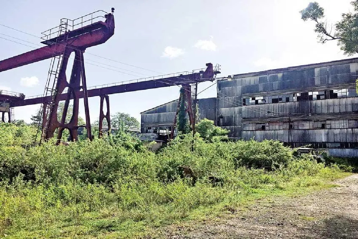 மைத்திரியின் முன்னாள் பிரதம அதிகாரிக்கு விதிக்கப்பட்ட அபராதம் : நீதிமன்றின் அதிரடி உத்தரவு | Fine Rs 20 Million Maithri Former Chief Of Staff