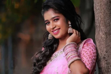 செம ஸ்டைலான உடையில் புது வீடியோவை வெளியிட்ட இலங்கைப் பெண் ஜனனி!