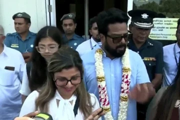 பிரம்மாண்டமான இசை நிகழ்ச்சி; மீண்டும் யாழ்ப்பாணம் வந்த நடிகை ரம்பா குடும்பம்