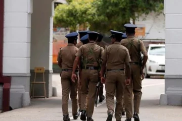 கொழும்பில் பொலிஸார் மீது தாக்குதல்! இருவர் படுகாயம்