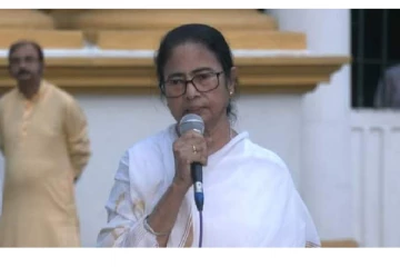 பயிற்சி மருத்துவர் கொலை: மம்தாவை விமர்சிப்பவர்களின் விரல்கள் உடைக்கப்படும் - அமைச்சர் சர்ச்சைப் பேச்சு!