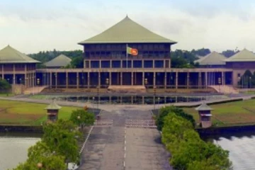 නව ඇමතිවරුන්ට වැටුප් නෑ - අගමැතිගෙන් විශේෂ සටහනක්..!