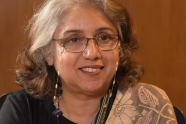 ரேவதியை செம கடுப்பாக்கிய கேள்வி, உடனே பதிலடி | Revathi Angry Reply To Reporter Question