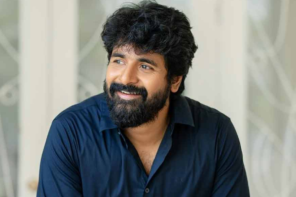 திரிஷாவுடன் விளம்பரத்தில் நடித்துள்ள சிவகார்த்திகேயன்.. எத்தனை பேர் இந்த வீடியோவை பார்த்திருக்கீங்க.. | Sivakarthikeyan Acted With Trisha In Advertisement