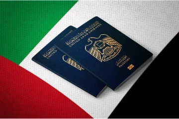 2024ல் உலகின் சக்திவாய்ந்த Passport: முதலிடத்தில் UAE., Visa இல்லாமல் 180 நாடுகளுக்கு பயணிக்கலாம்