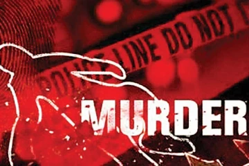 சாக்லேட், பொம்மை கேட்ட 8 வயது மகள் - ஆத்திரத்தில் கல்லால் அடித்து கொடூரமாக கொன்ற தந்தை!