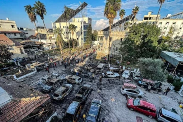 நூற்றுக்கணக்கான நோயாளிகள் காசாவின் வடக்கில் உள்ள மருத்துவமனைகளில் சிக்கித் தவிப்பு