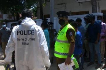 கொழும்பில் அதிர்ச்சி சம்பவம்... காரில் வந்து நபர் ஒருவரை சுட்டுகொன்ற மர்ம நபர்கள்!