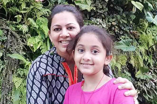 15 வயதிலேயே அர்ச்சனாவின் மகளுக்கு இப்படியொரு பிரச்சினையா? சாராவின் நிலையால் அதிர்ந்து போன ரசிகர்கள் | Archana Daughter Zara Emotional