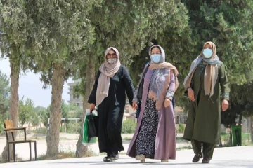 பெண் கல்விக்காக குரல் கொடுப்போம்: ஆப்கன் ஆசிரியர்கள்