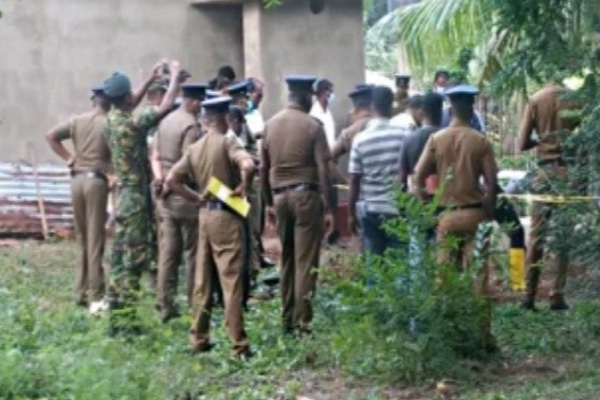 காட்டு யானை தாக்கி மூன்று பிள்ளைகளின் தந்தை உயிரிழப்பு | Father Of Three Killed In Wild Elephant Attack காட்டு யானை தாக்கி மூன்று பிள்ளைகளின் தந்தை உயிரிழப்பு | Father Of Three Killed In Wild Elephant Attack