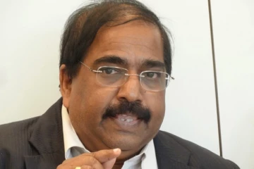 இனப் பிரச்சினைக்கான தீர்வே பொருளாதார நெருக்கடிக்கு சிறந்த வழி - சுரேஸ் பிரேமச்சந்திரன்