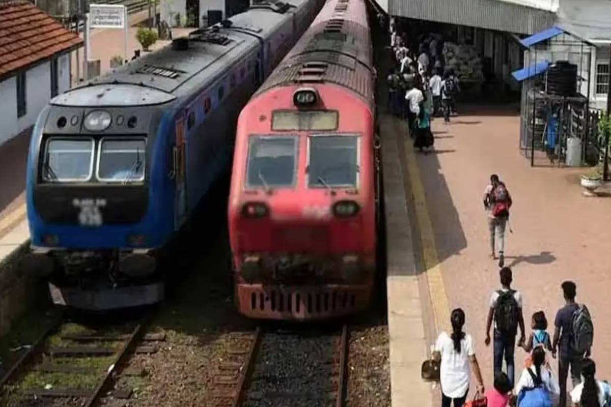 ரயில் பயணிகளுக்கு இலகுவான சேவை ; தனியார் துறைக்கும் ஆன்லைன் பருவச்சீட்டு வசதி | Convenient Service Train Passengers Online Ticket