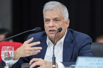 அரச ஊழியர்கள் தொடர்பில் ரணிலின் இறுக்கமான பணிப்பு