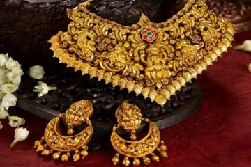 தொடர்ந்து குறையும் தங்கம் விலை - இல்லத்தரசிகள் குதூகலம்!