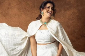 சன் டிவியின் கயல் சீரியல் நடிகை சைத்ரா ரெட்டியின் அழகிய போட்டோஸ்