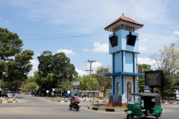 வவுனியா நகரப் பாடசாலைகளில் 10 வீதமே மாணவர்கள் வருகை