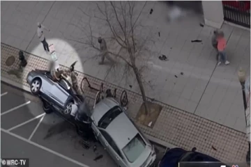 பட்டப்பகலில் காரை கடத்த முயன்ற சிறுமிகளால் கொல்லப்பட்ட புலம்பெயர்ந்தவர்: வீடியோ வெளியானது