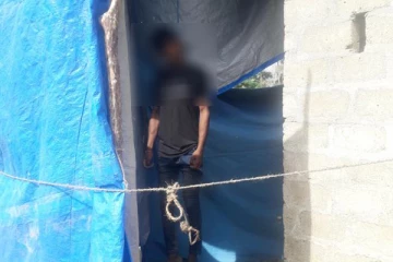 கிளிநொச்சியில் இளைஞர் ஒருவர் தூக்கிட்டு தற்கொலை