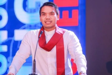 විදෙස් ගමන් තහනම මැද, නාමල් හදිසියේම ට්විටර් පණිවිඩයක් නිකුත් කරයි..!