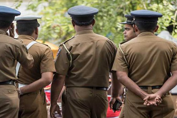 தொலைபேசி கம்பிகளை திருடிய சந்தேகநபர்கள் கைது | Telephonecable Kiriulla Pliceinvestigation