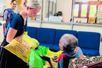 இலங்கை வந்த கனேடிய மாணவியின் நெகிழ்ச்சி செயல்