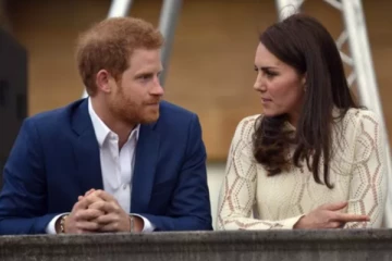 அமெரிக்கா சென்று இளவரசர் ஹரியை சந்திக்க இளவரசி கேட் திட்டம்