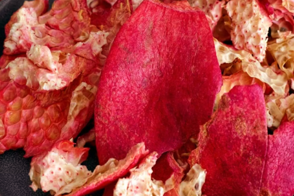 மாதுளைத் தோலை தண்ணீரில் கொதிக்க வைத்து குடித்தால் என்ன நடக்கும்? | Benefits Of Boiling Pomegranate Skin And Drinking