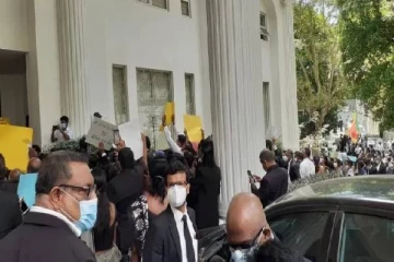 சட்டமா திணைக்கள வளாகத்திற்குள்ளும் போராட்டம்!