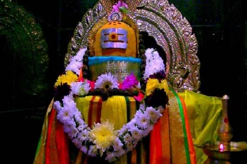 இன்று சனி மகா பிரதோஷம்; வாழ்க்கையில் ஏற்றத்தையும் மாற்றத்தையும் தரும்!