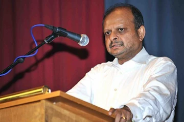 தமிழ் தேசத்தை பாதுகாப்பதாக இலங்கை அரசியல் தீர்வு இருக்க வேண்டும்: வி. உருத்ரகுமாரன்