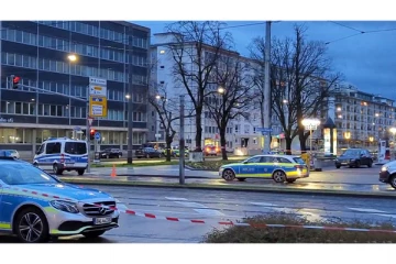 ஜேர்மனியில் 12 பேரை பிணைக்கைதிகளாக பிடித்துவைத்துக்கொண்ட இளைஞர்: பொலிஸாரின் அதிரடி செயல்