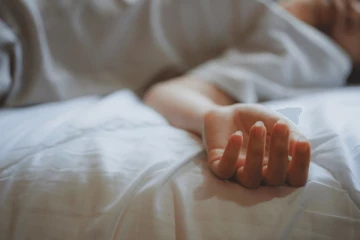 மூன்று பிள்ளைகளின் தாயார் கொடூரமாக கொலை; நடந்தது என்ன?