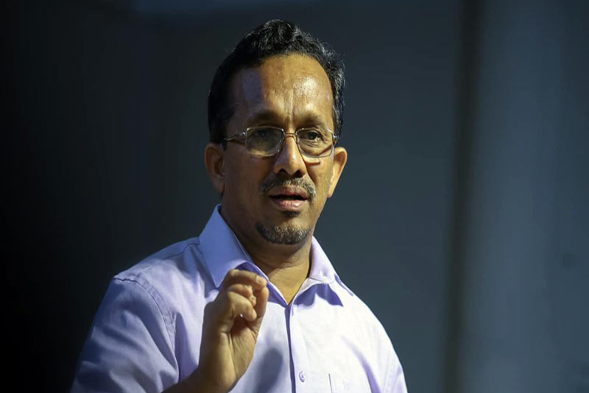 அனோஜன் விவகாரம்; பைஸர் முஸ்தபா தலைமையிலான குழுவுக்கு அமைச்சர் நன்றி | Anojan Case Minister Thanks Faizer Mustafa அனோஜன் விவகாரம்; பைஸர் முஸ்தபா தலைமையிலான குழுவுக்கு அமைச்சர் நன்றி | Anojan Case Minister Thanks Faizer Mustafa