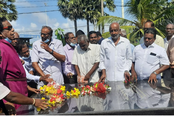 வடக்கு - கிழக்கில் இடம்பெற்ற தந்தை செல்வாவின் 45 ஆவது நினைவு தினம் அனுஷ்டிப்பு (Video) | 45Th Remembrance Day Events Of Father Selva