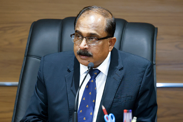 யாழ். மக்கள் கடற்படை முகாமை அகற்ற வேண்டாம் என கோருகின்றனர்...! சபையில் போட்டுடைத்த பிரதி அமைச்சர் | Removal Of Military Camps In The North And East