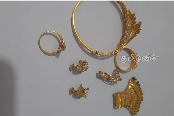 திருட்டு சம்பவத்துடன் தொடர்புடைய இளைஞர் கைது(Photos) | Youth Arrested In Connection With Robbery