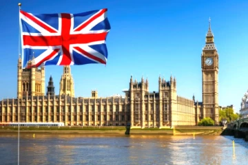 பிரித்தானியாவில் அரசு வேலைகள் குறைப்பு - செயற்கை நுண்ணறிவுக்கு முக்கியத்துவம்