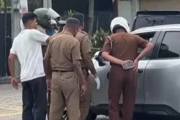 இலங்கையை உலுக்கிய அக்குரேகொட சம்பவம் - வாகனத்தின் உரிமையாளர் அட்டாளைச்சேனை சேர்ந்தவர்..! | Couple Shot Dead Inside Car In Akuregoda Shooting இலங்கையை உலுக்கிய அக்குரேகொட சம்பவம் - வாகனத்தின் உரிமையாளர் அட்டாளைச்சேனை சேர்ந்தவர்..! | Couple Shot Dead Inside Car In Akuregoda Shooting