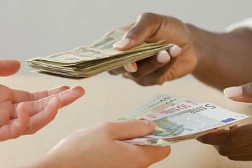 வெளிநாடுகளிலிருந்து பணம் அனுப்பும் விவகாரம்! மற்றொரு பேரடியை சந்தித்த இலங்கை (தரவுகள்)