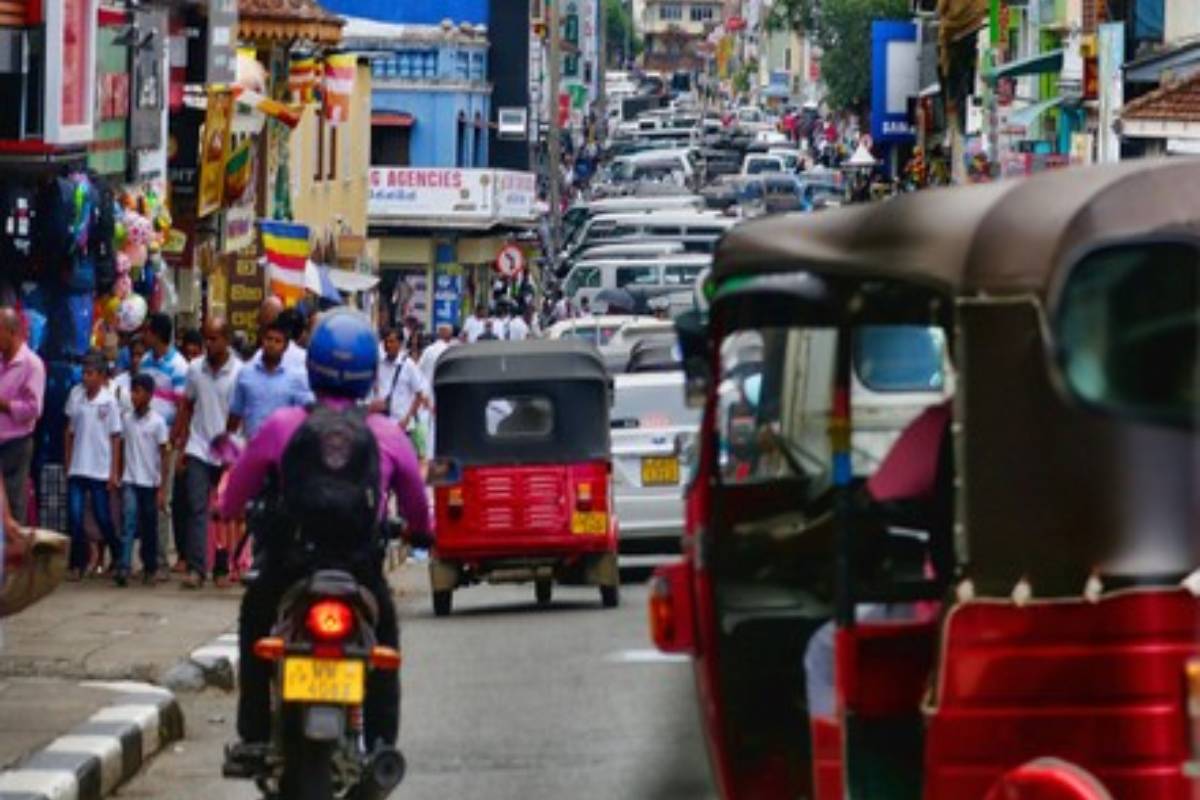 மோசமான பட்டியலில் இடம்பிடித்த இலங்கை! வெளியான காரணம் | Sri Lanka Third Most Congested Country World மோசமான பட்டியலில் இடம்பிடித்த இலங்கை! வெளியான காரணம் | Sri Lanka Third Most Congested Country World