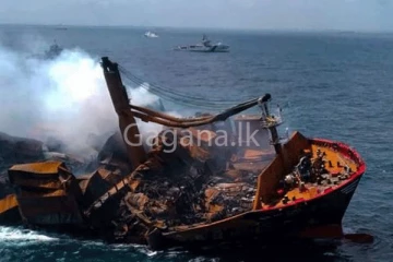 මුහුදේ ගිලෙමින් සිටි ශ්‍රී ලාංකිකයන් 21ක් ඉරානය බේරා ගත් හැටි.