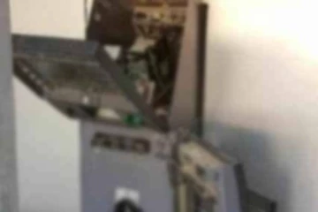 ATM இயந்திரங்களை உடைத்து கொள்ளையடிக்கப்பட்ட பணம்...கைது செய்யப்பட்ட சந்தேக நபர்