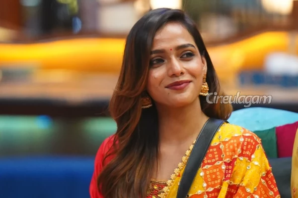 இனி ப** அக்கானு கூப்பிட மாட்டாங்க.. பிக் பாஸில் நுழைந்த அரோரா சின்க்ளேர் | Aurora Sinclair Enters Bigg Boss 9 Tamil