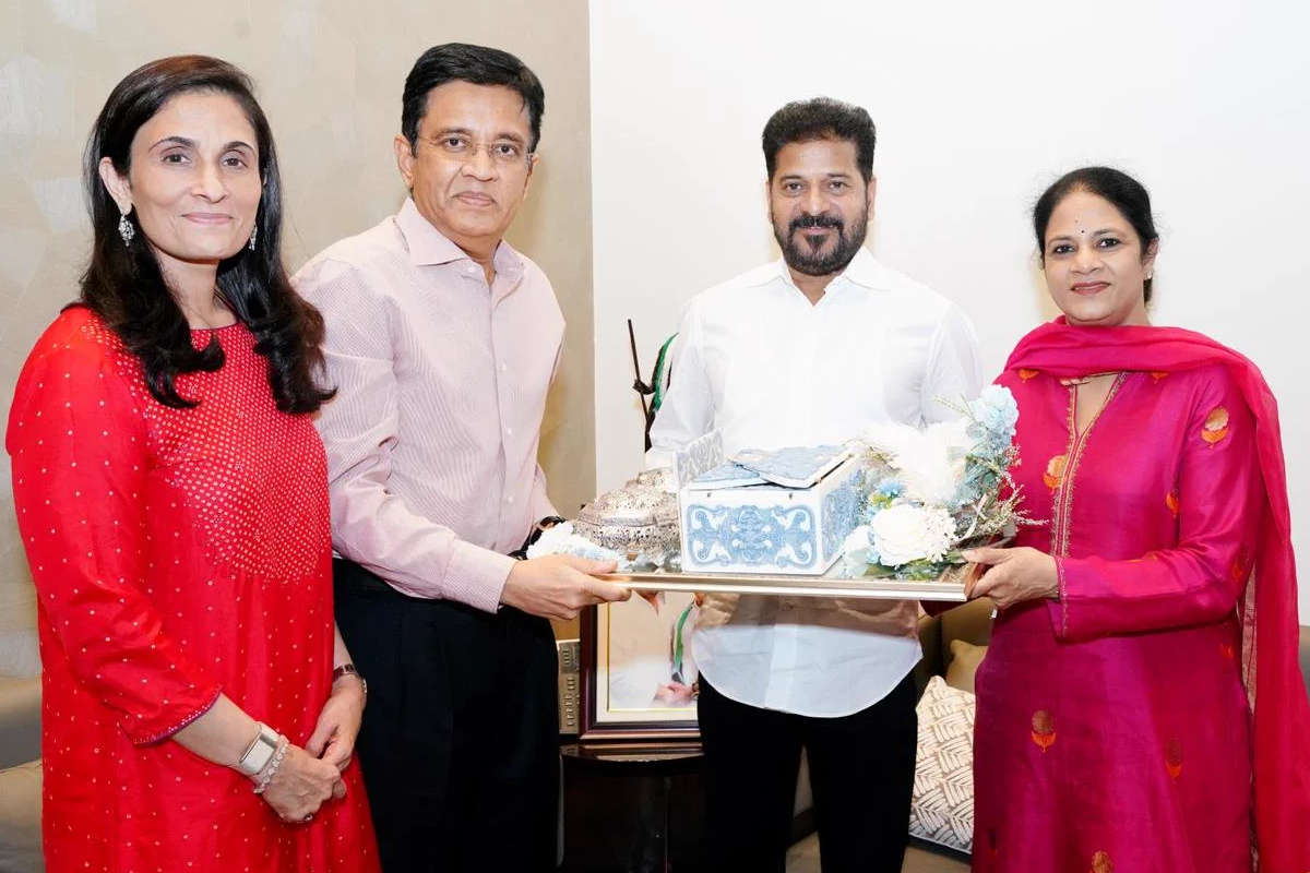 அனிருத் - காவ்யா மாறன் திருமணத்தில் CM விஜய் மற்றும் MK ஸ்டாலின்.. பத்திரிகை வைத்த கலாநிதி மாறன் | Anirudh Kavya Maran Marriage Invitation Cm Vijay
