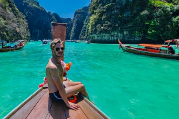 சுற்றுலா பிரியர்களுக்கு தாய்லாந்தின் அதிரடி ஆஃபர் ; இலவச விமான டிக்கெட்!