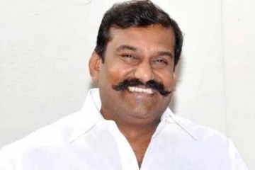 அமெரிக்காவிலும் விவசாயம் செய்யும் நடிகர் நெப்போலியன் பிறந்து வளர்ந்த சொந்த வீட்டை பார்த்துள்ளீர்களா?